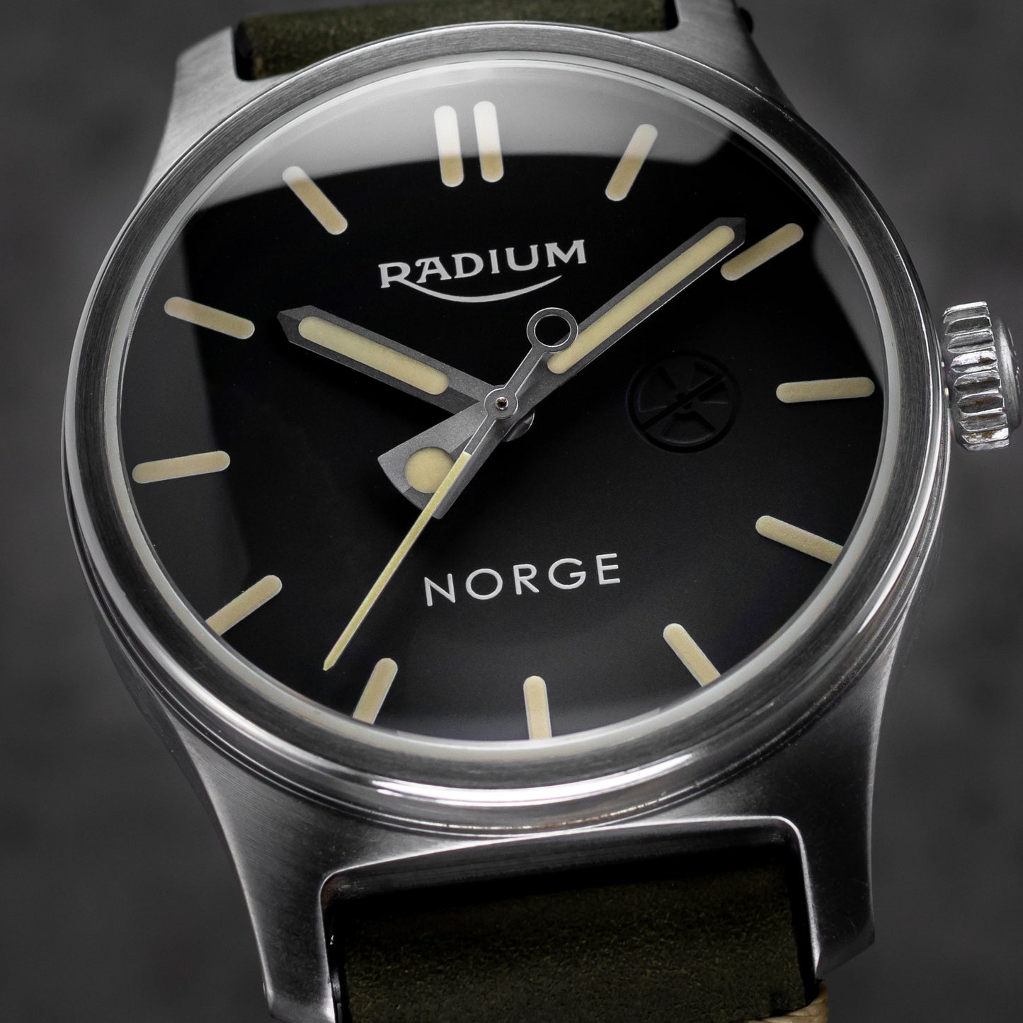 Radium Syrefast Stål - Tabak