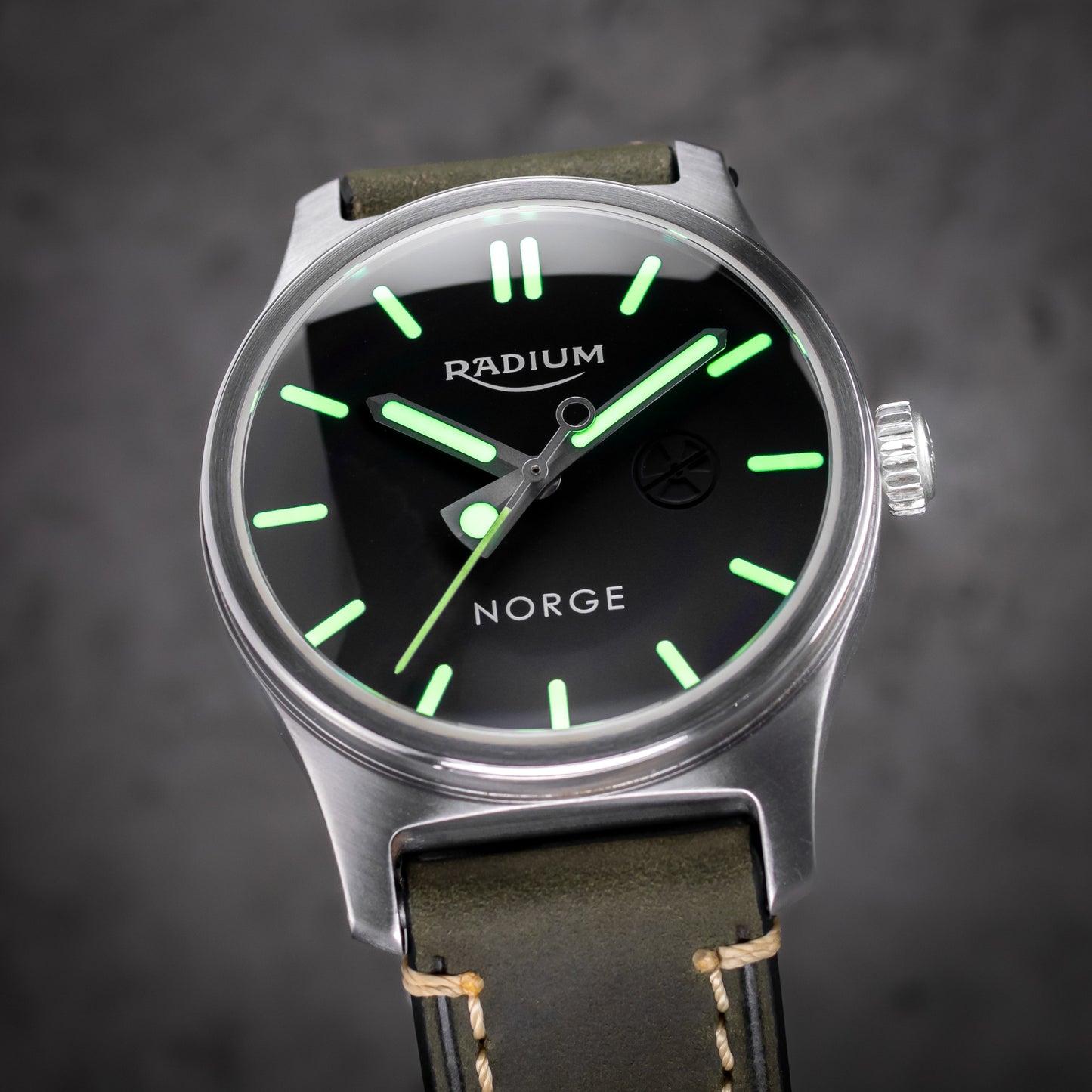 Radium Syrefast Stål - Tabak