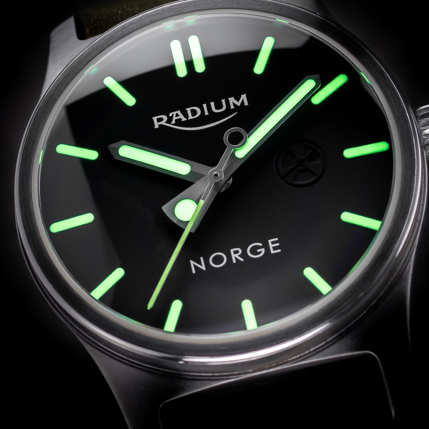 Radium Syrefast Stål - Tabak