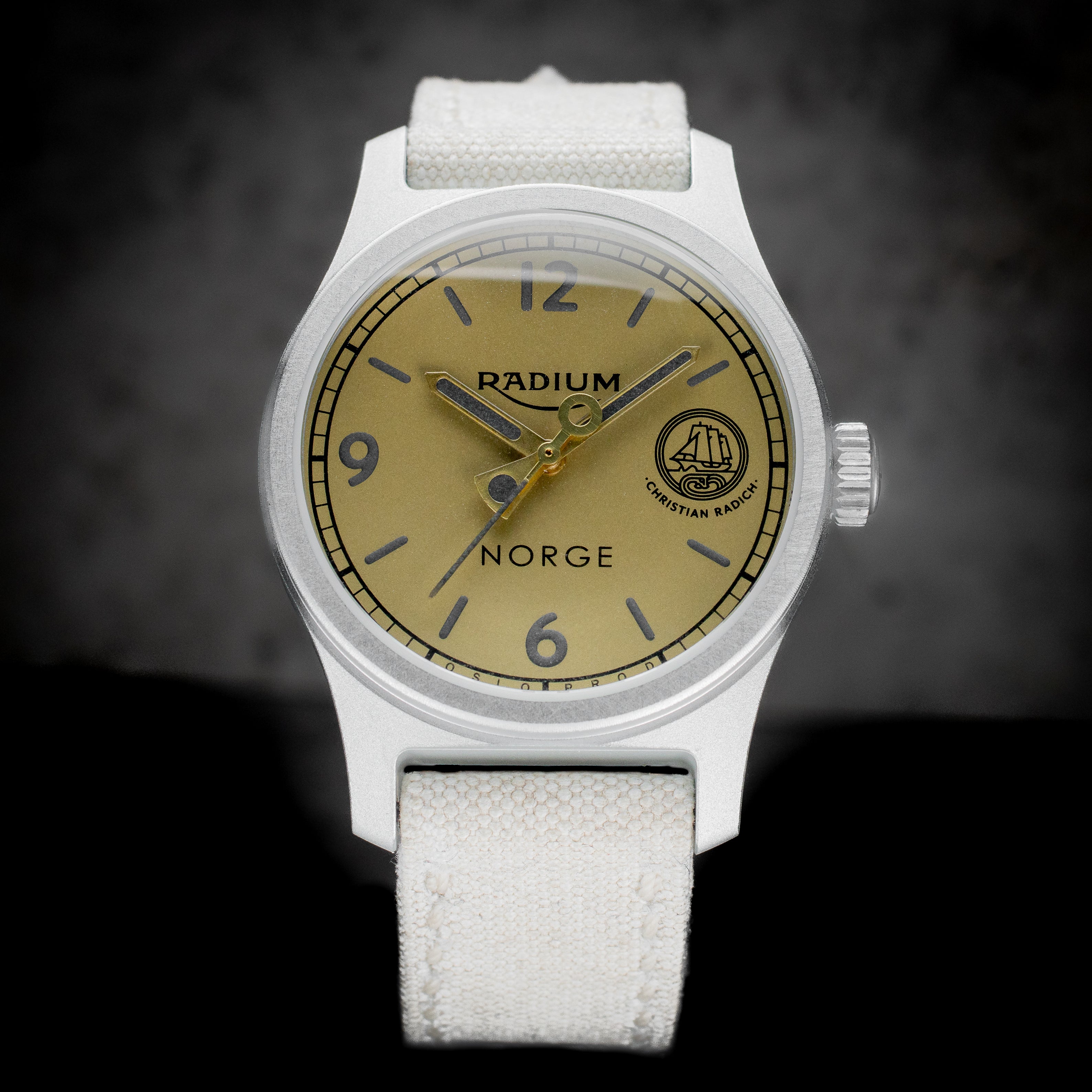 Christian mode clearance swiss watch price