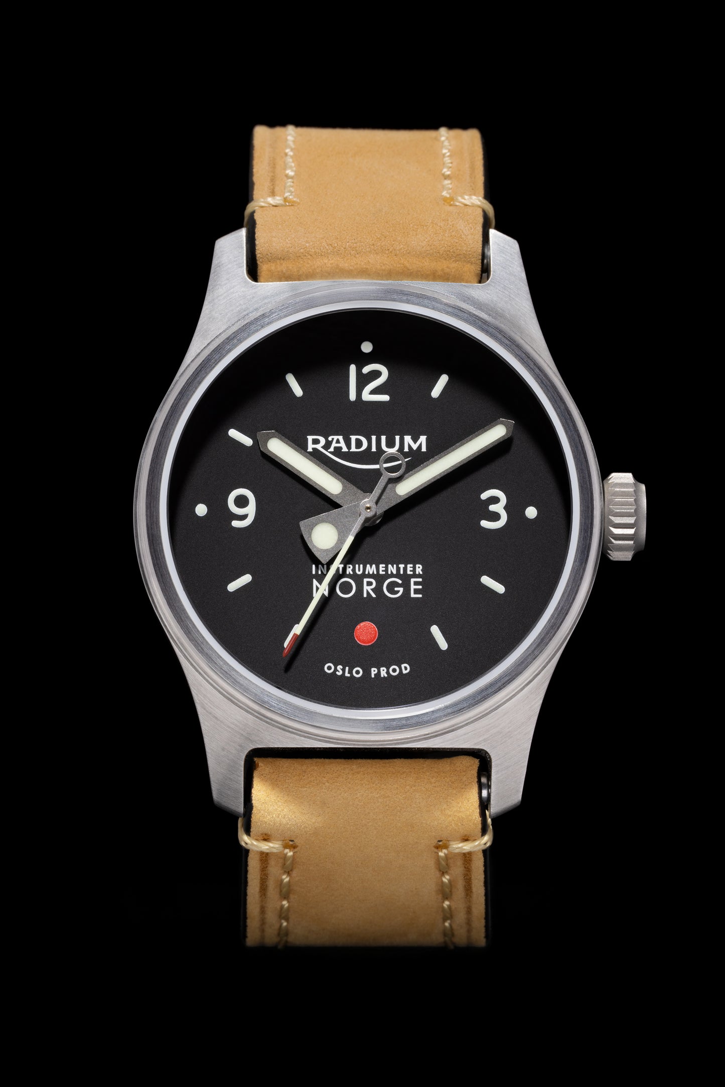 Radium Navigator II 42mm in Brushed Steel