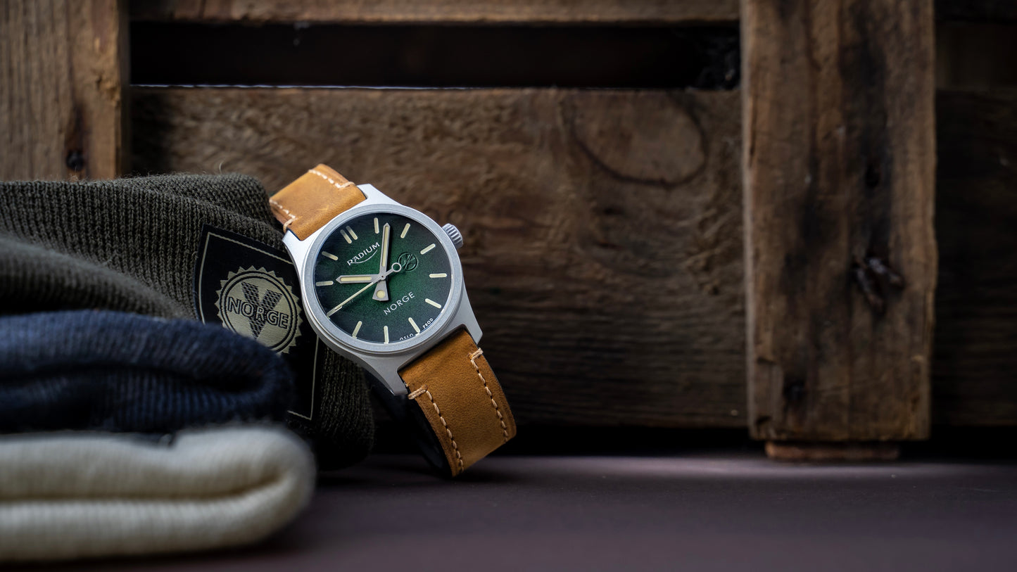 Original SL Auto - Green Woodpecker.