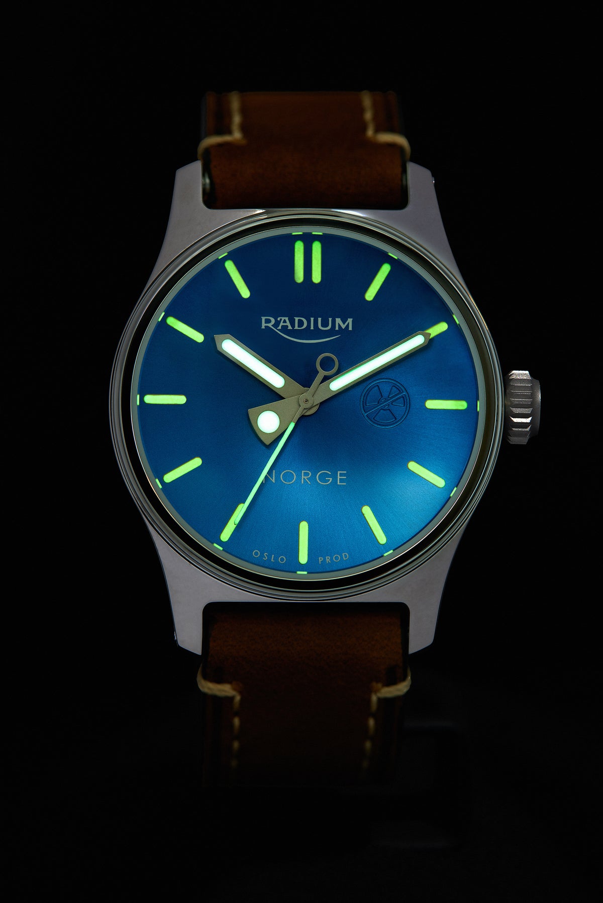 .42 Original Blue Sunburst in 42mm polished steel. – radiuminstruments