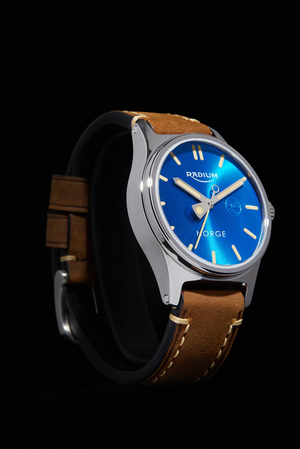 .42 Original Blue Sunburst in 42mm polished steel. – radiuminstruments