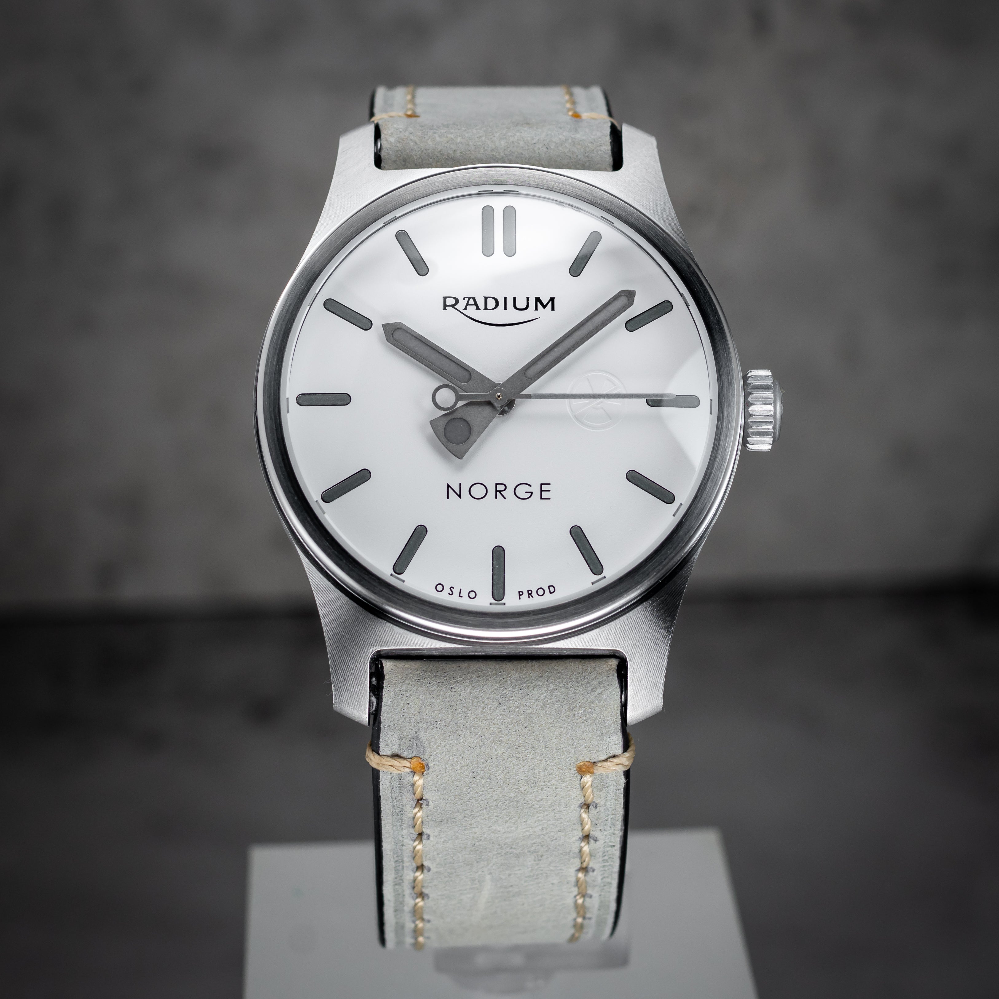 Radium Stainless Steel - White